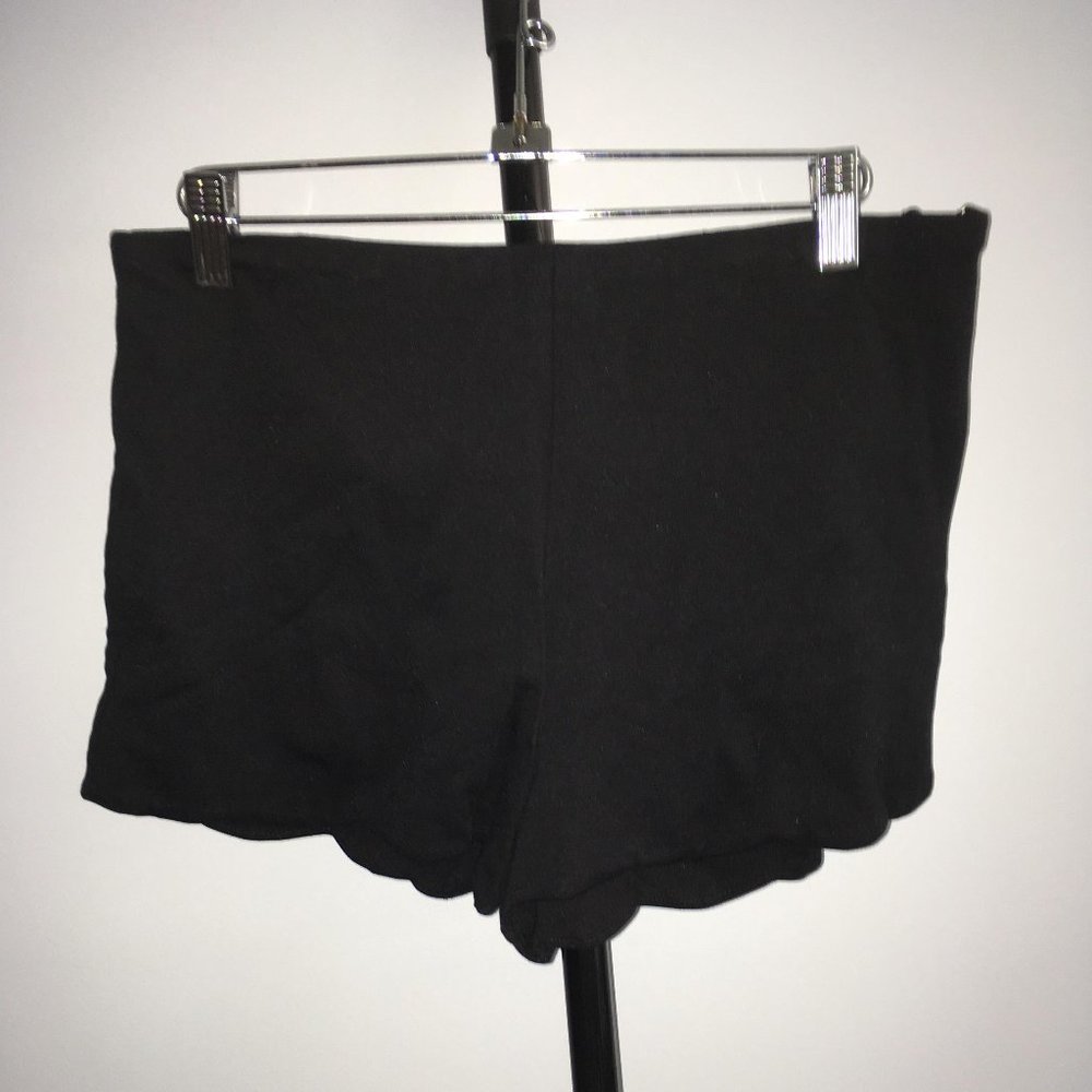 Design Lab Black Shorts